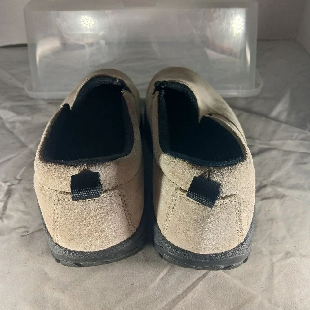 Lands End Mens 9M Tan Suede Slip On Walking‎ Shoes Lug Sole Loafers 73773